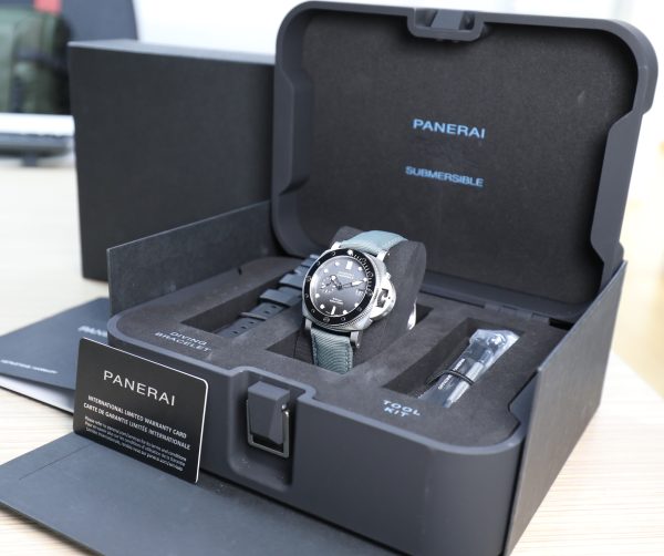 Panerai Luminor Submersible 44MM