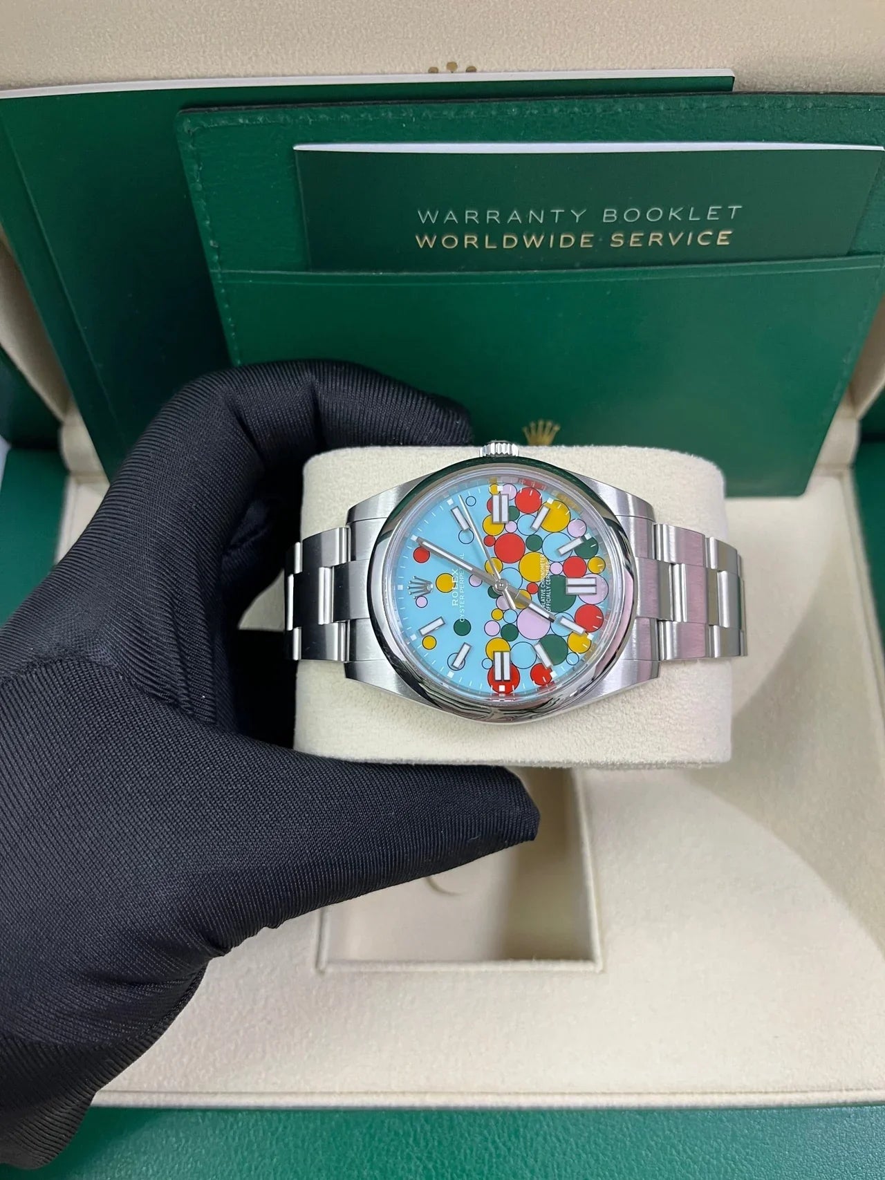 Oyster Perpetual 41 mm Baloon